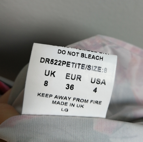 CITY GODDESS Petite Floral Tie Dress - Picture 7 of 8